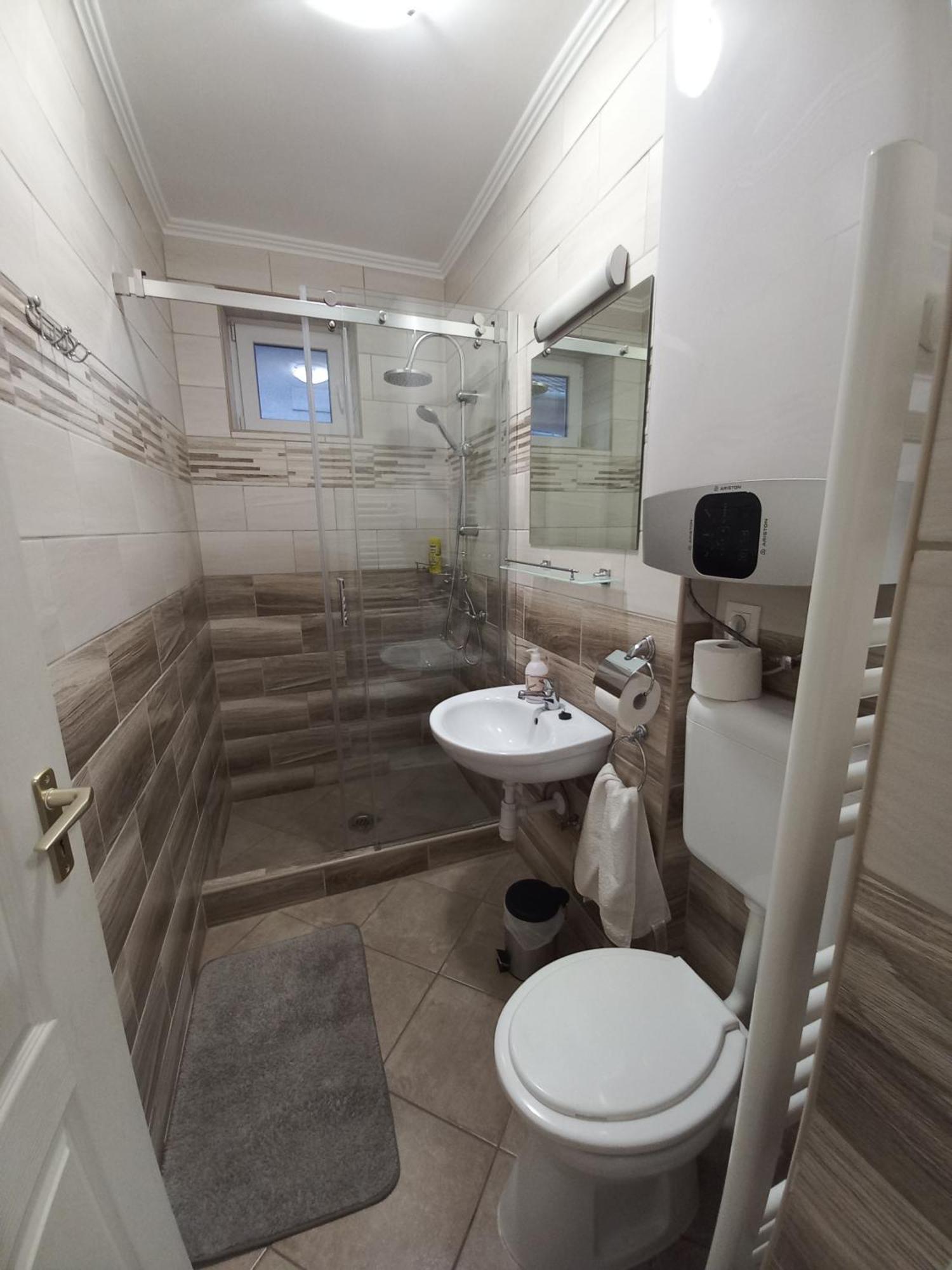 Ilona Apartman Gyula Exteriör bild