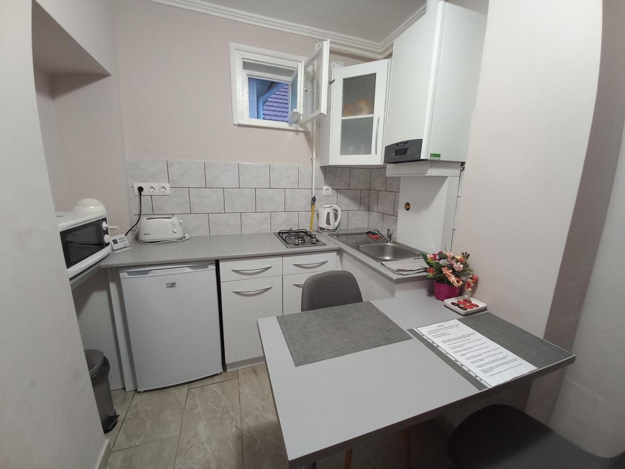 Ilona Apartman Gyula Exteriör bild