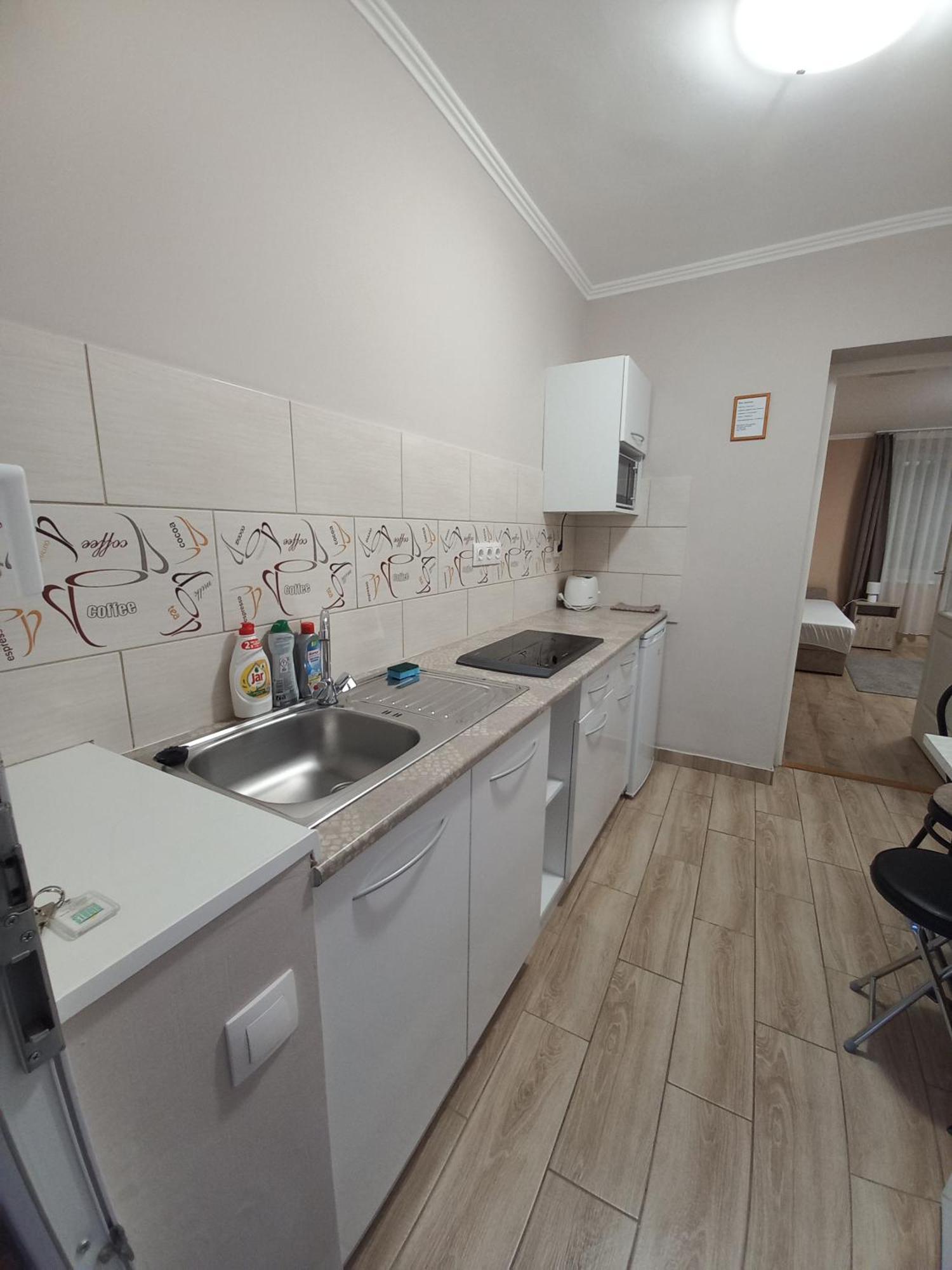 Ilona Apartman Gyula Exteriör bild